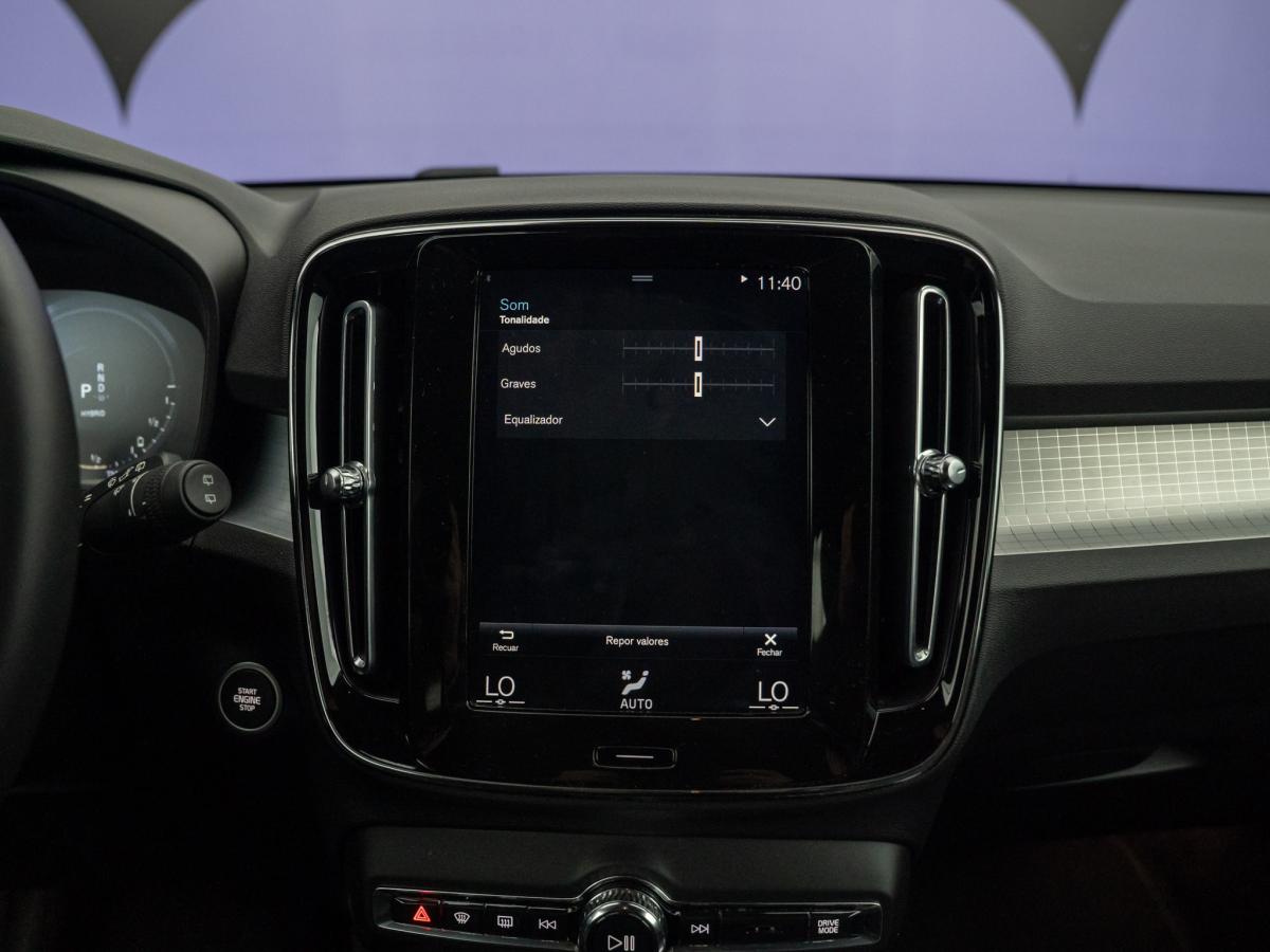 volvo-xc40-2022-hibrido-a-gasolina-1477cc