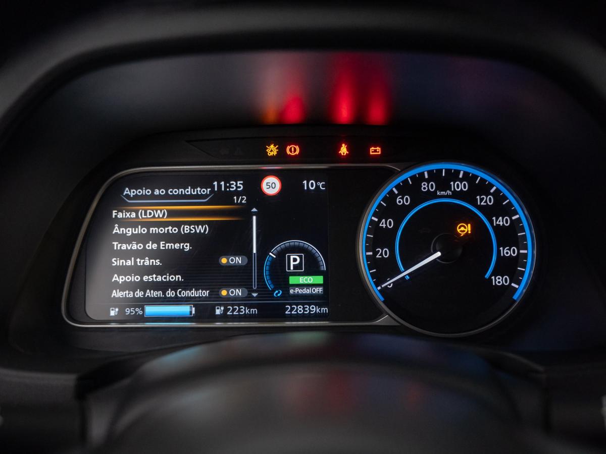 nissan-leaf-2024-eletrico-500cc