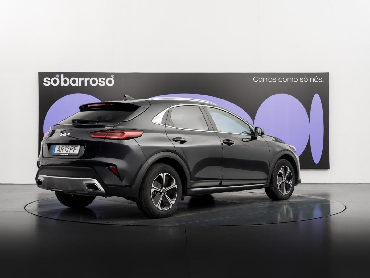 kia-xceed-2022-hibrido-a-gasolina-1580cc