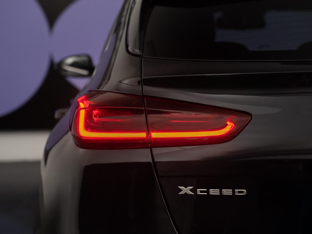 kia-xceed-2022-hibrido-a-gasolina-1580cc