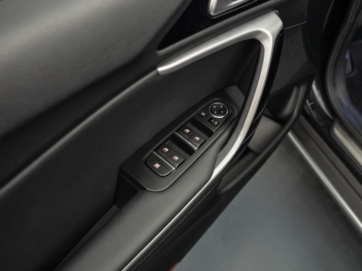 kia-xceed-2022-hibrido-a-gasolina-1580cc