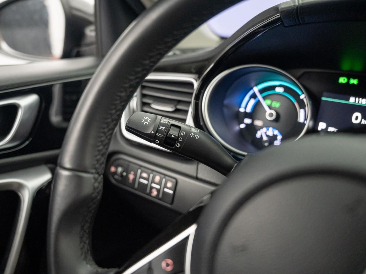 kia-xceed-2022-hibrido-a-gasolina-1580cc