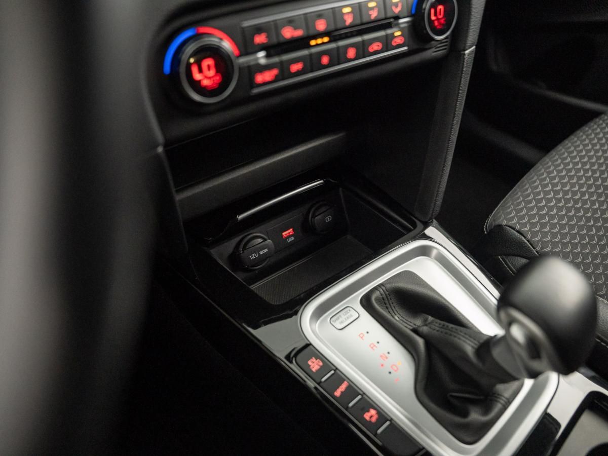 kia-xceed-2022-hibrido-a-gasolina-1580cc