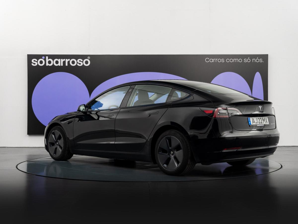 tesla-model-3-2021-eletrico-500cc