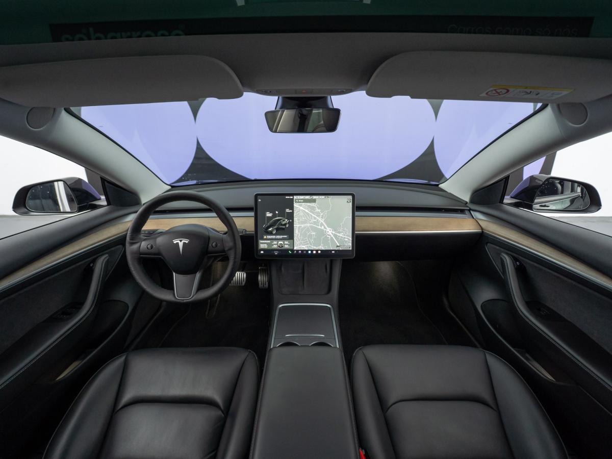 tesla-model-3-2021-eletrico-500cc