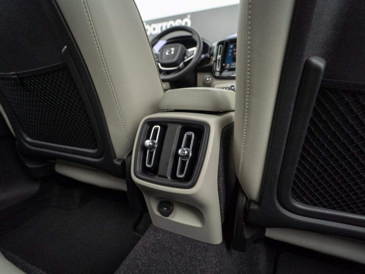 volvo-xc40-2021-gasolina-1477cc