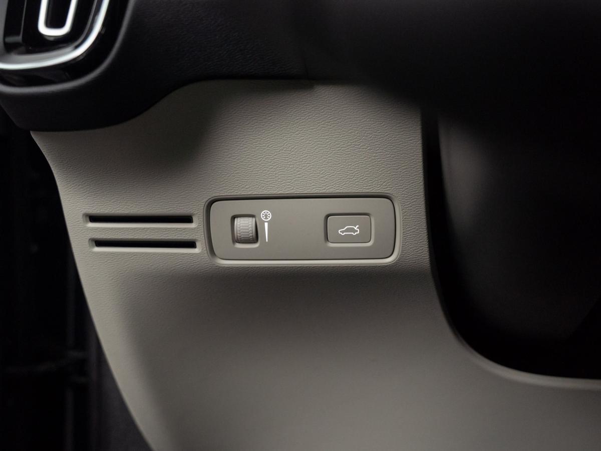 volvo-xc40-2021-gasolina-1477cc