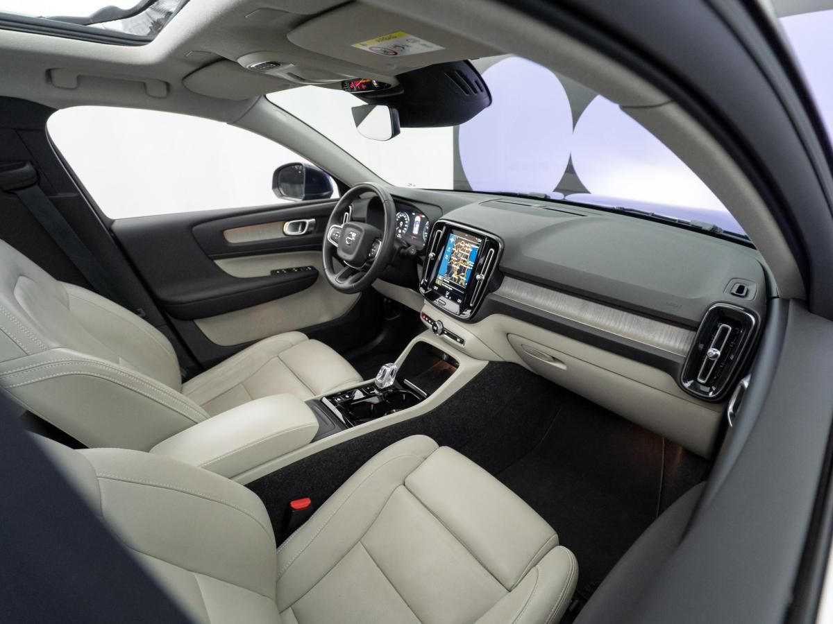 volvo-xc40-2021-gasolina-1477cc