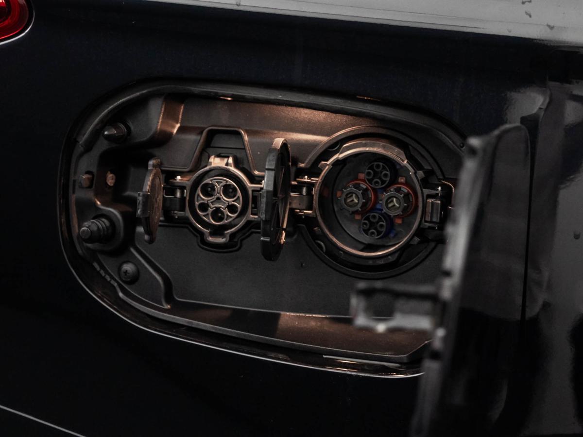 mitsubishi-outlander-2019-hibrido-a-gasolina-2360cc