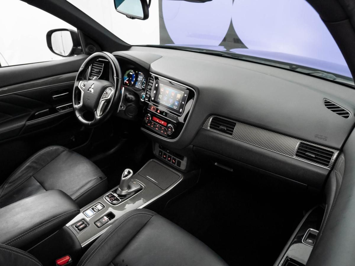 mitsubishi-outlander-2019-hibrido-a-gasolina-2360cc