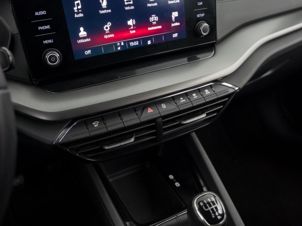 skoda-octavia-break-2023-gasolina-999cc