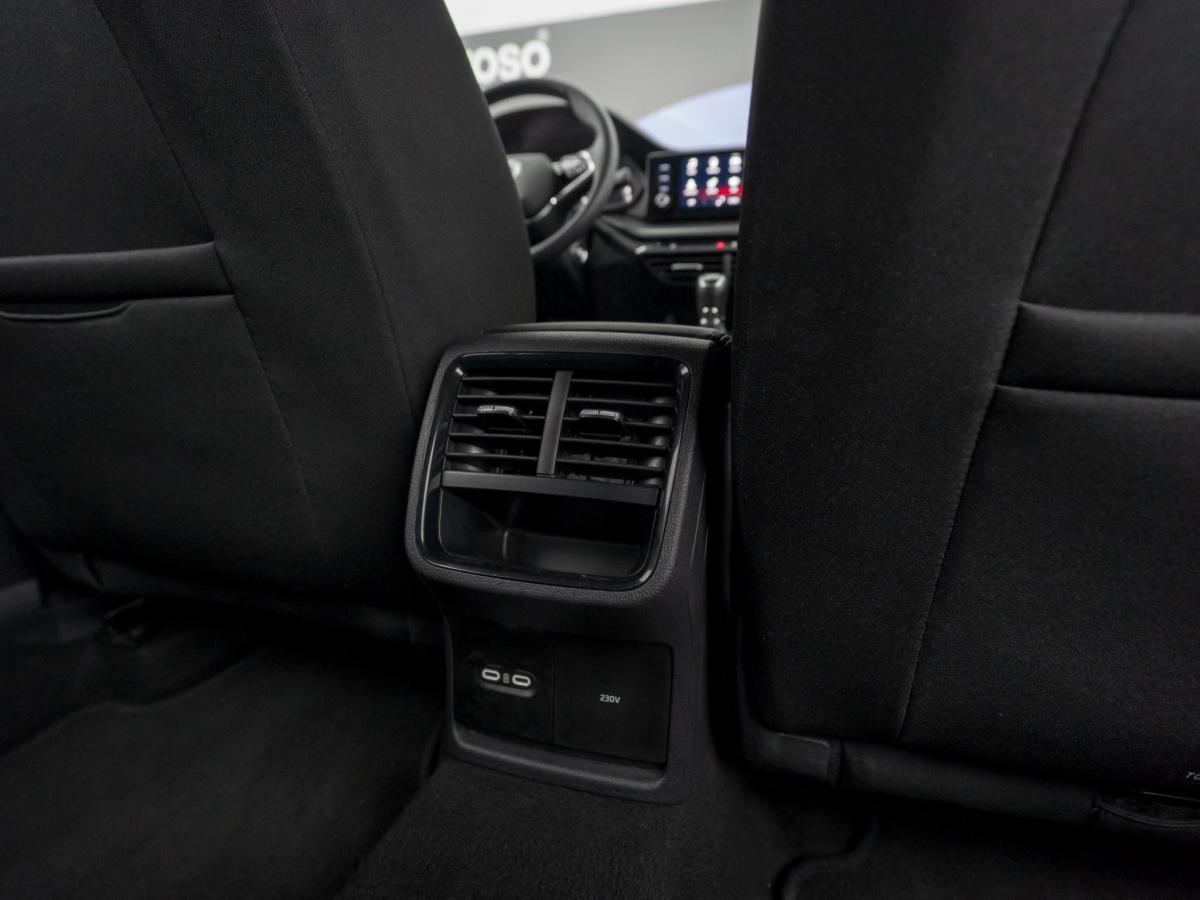skoda-octavia-break-2023-gasolina-999cc