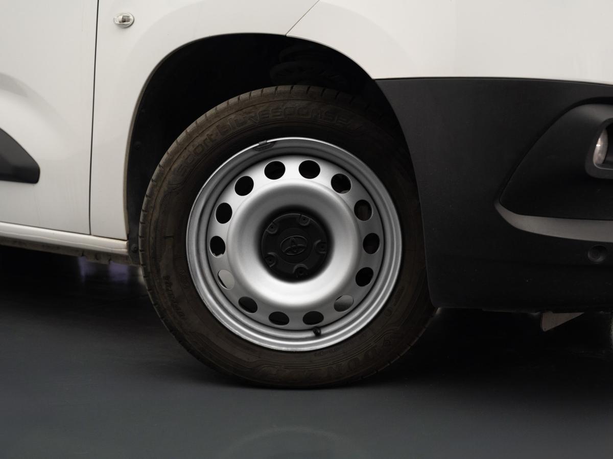 toyota-proace-2023-diesel-1499cc