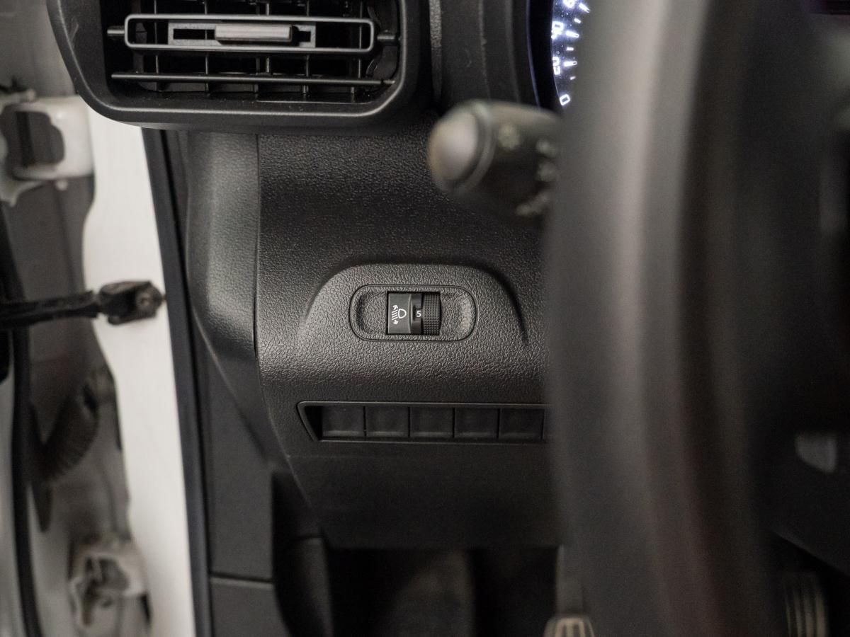 toyota-proace-2023-diesel-1499cc