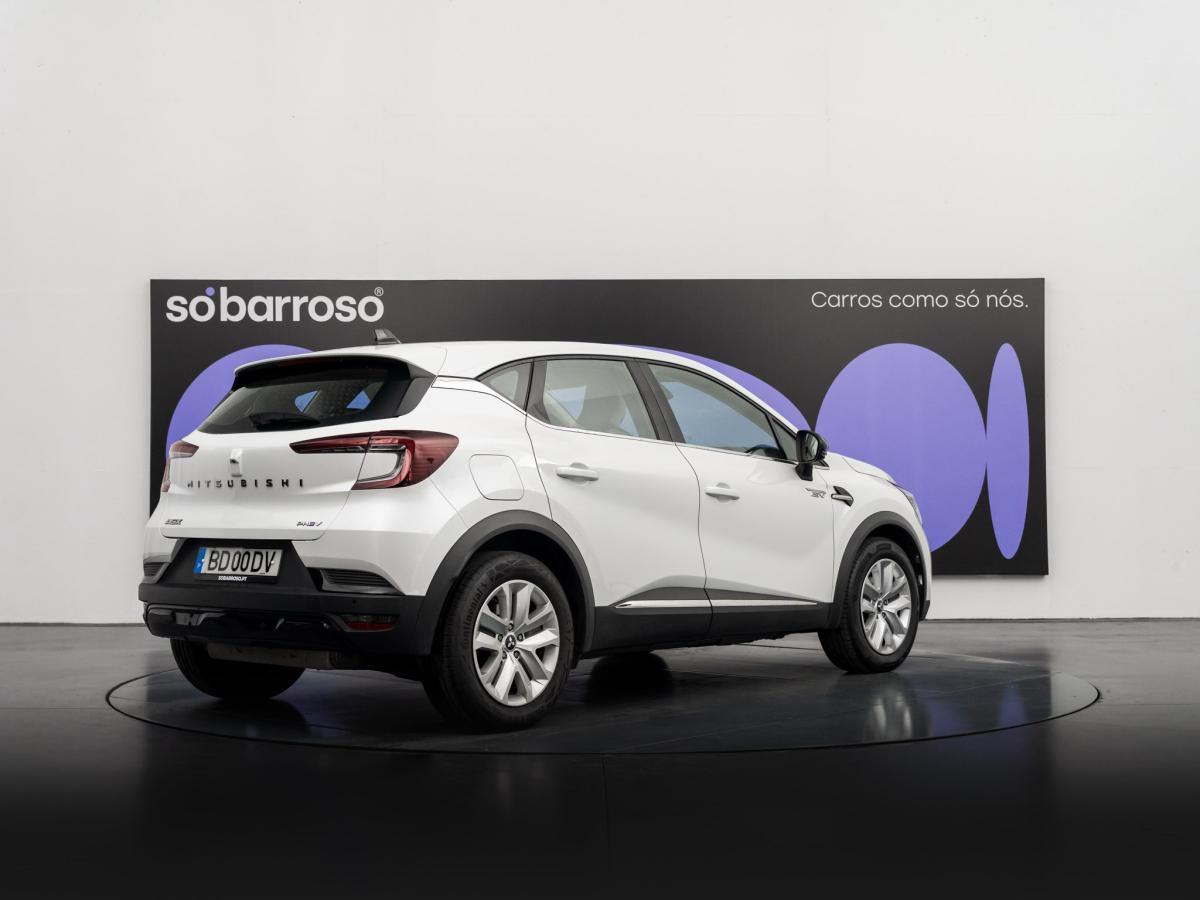 mitsubishi-asx-2023-hibrido-a-gasolina-1598cc