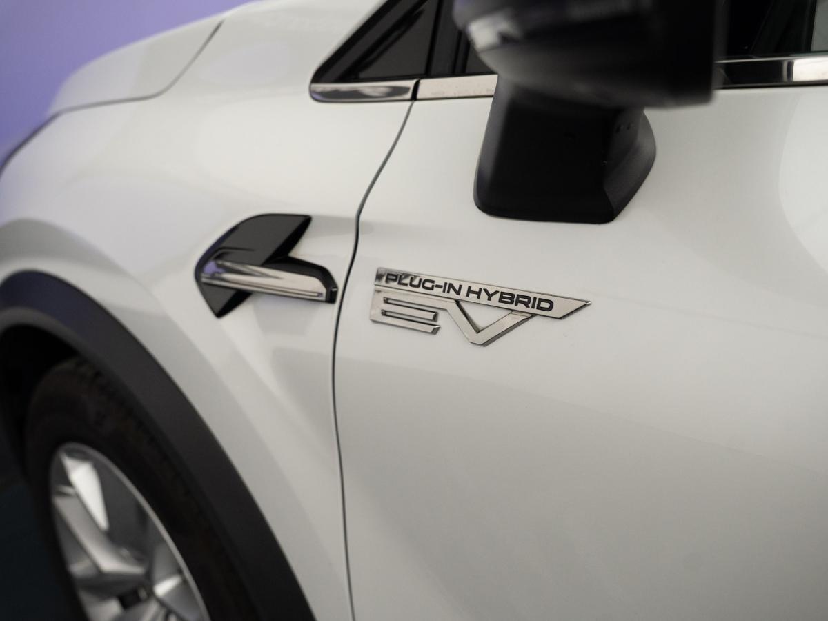 mitsubishi-asx-2023-hibrido-a-gasolina-1598cc
