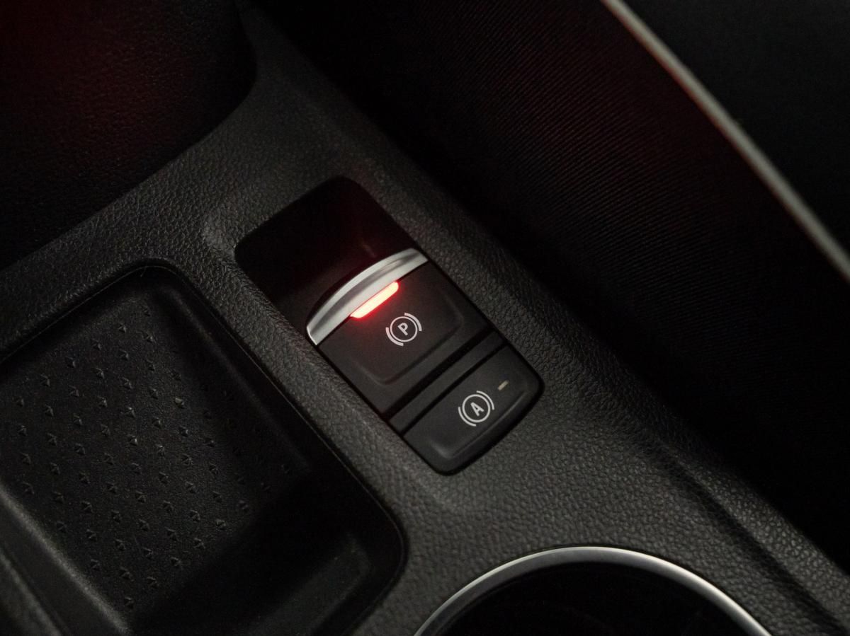 mitsubishi-asx-2023-hibrido-a-gasolina-1598cc