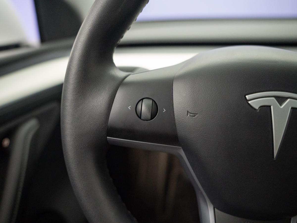 tesla-model-y-2024-eletrico-0cc