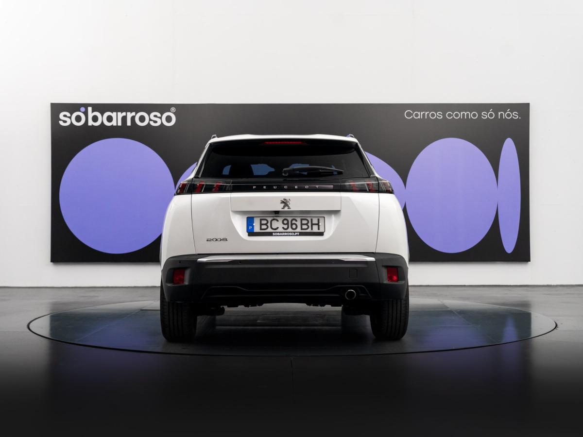 peugeot-2008-2023-diesel-1499cc