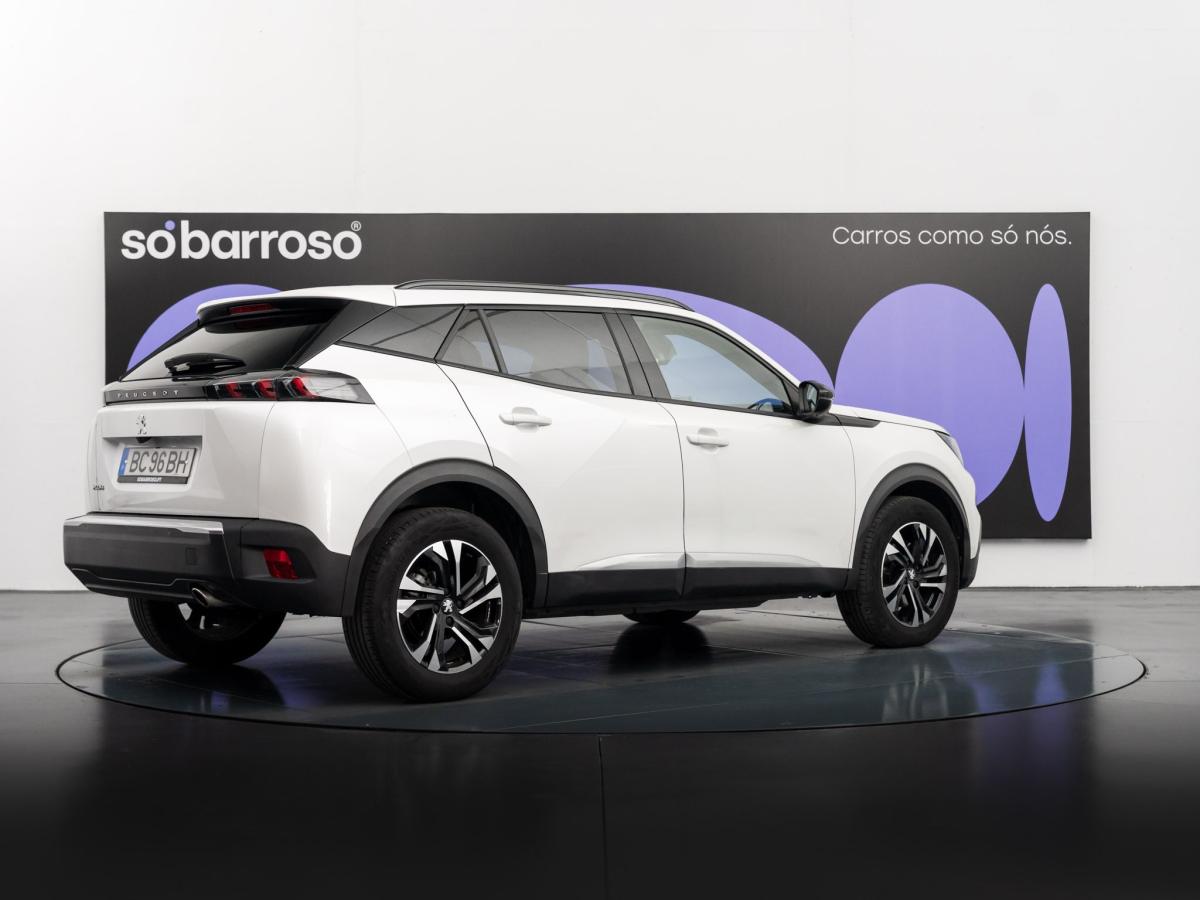 peugeot-2008-2023-diesel-1499cc