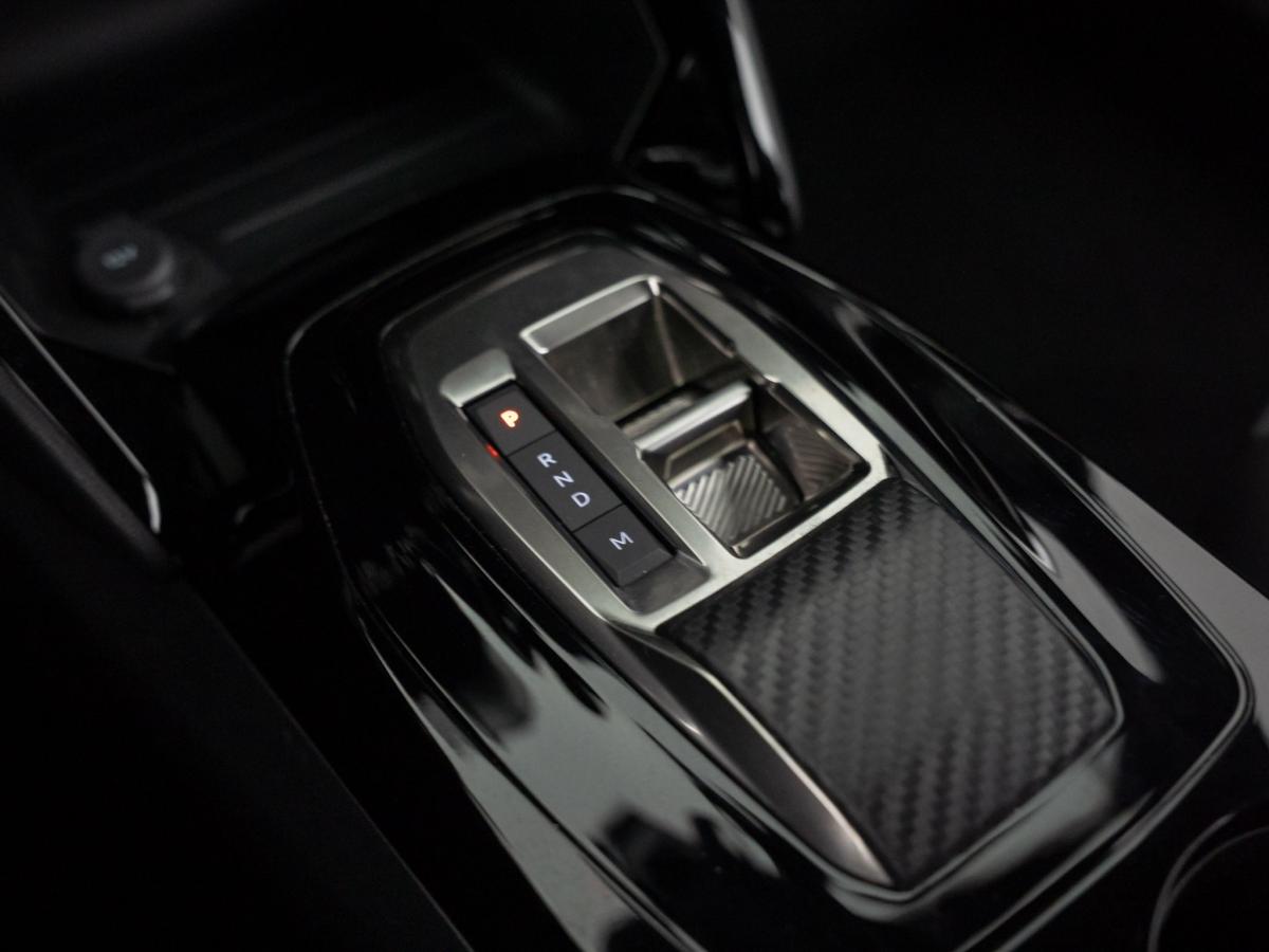 peugeot-2008-2023-diesel-1499cc