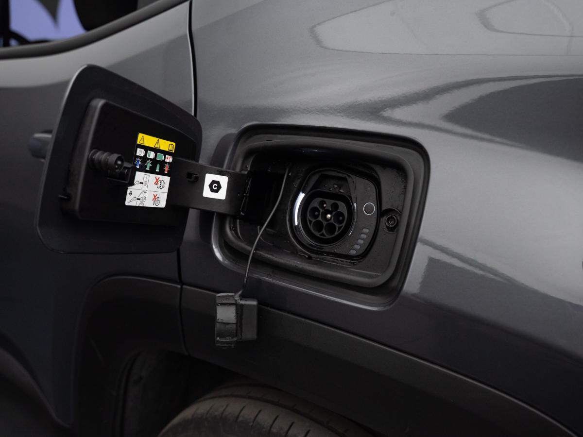 jeep-renegade-2022-hibrido-a-gasolina-1332cc