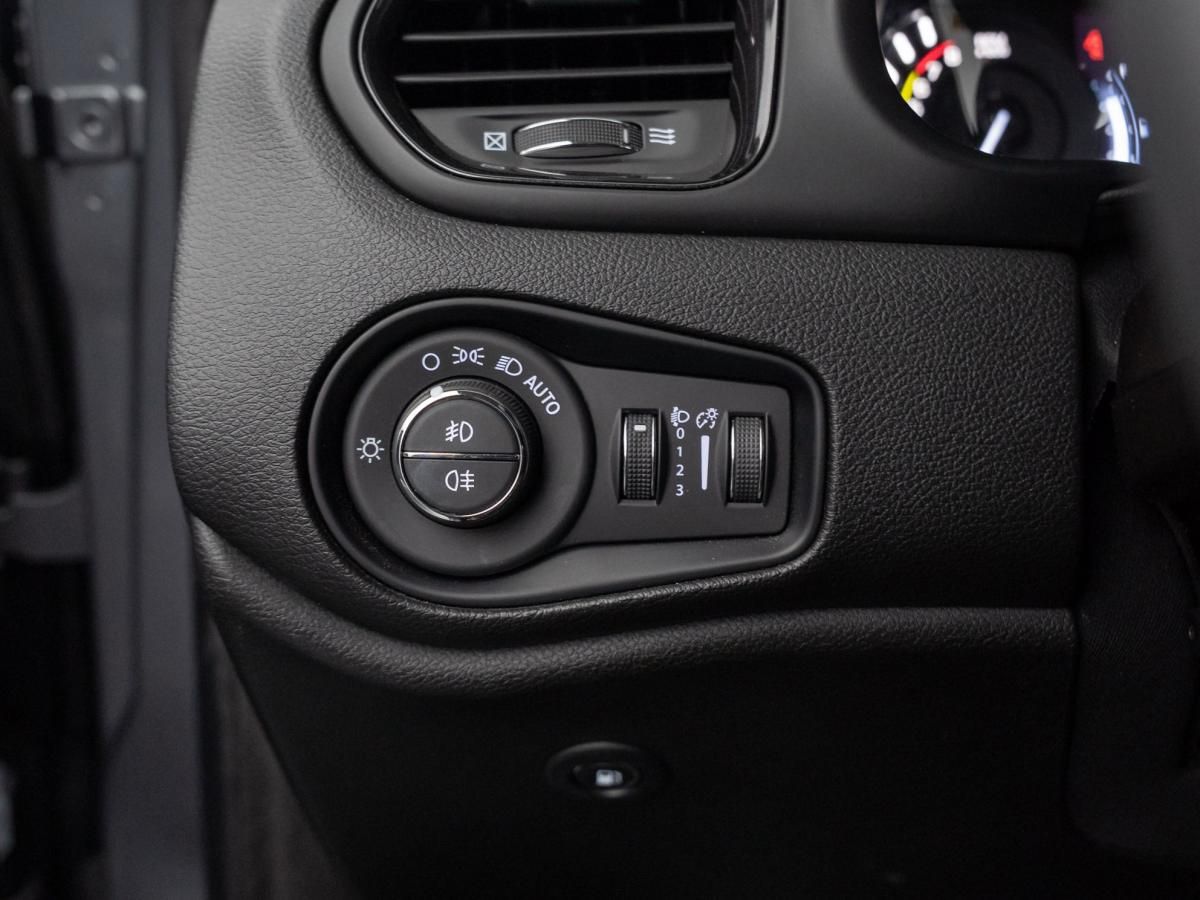 jeep-renegade-2022-hibrido-a-gasolina-1332cc