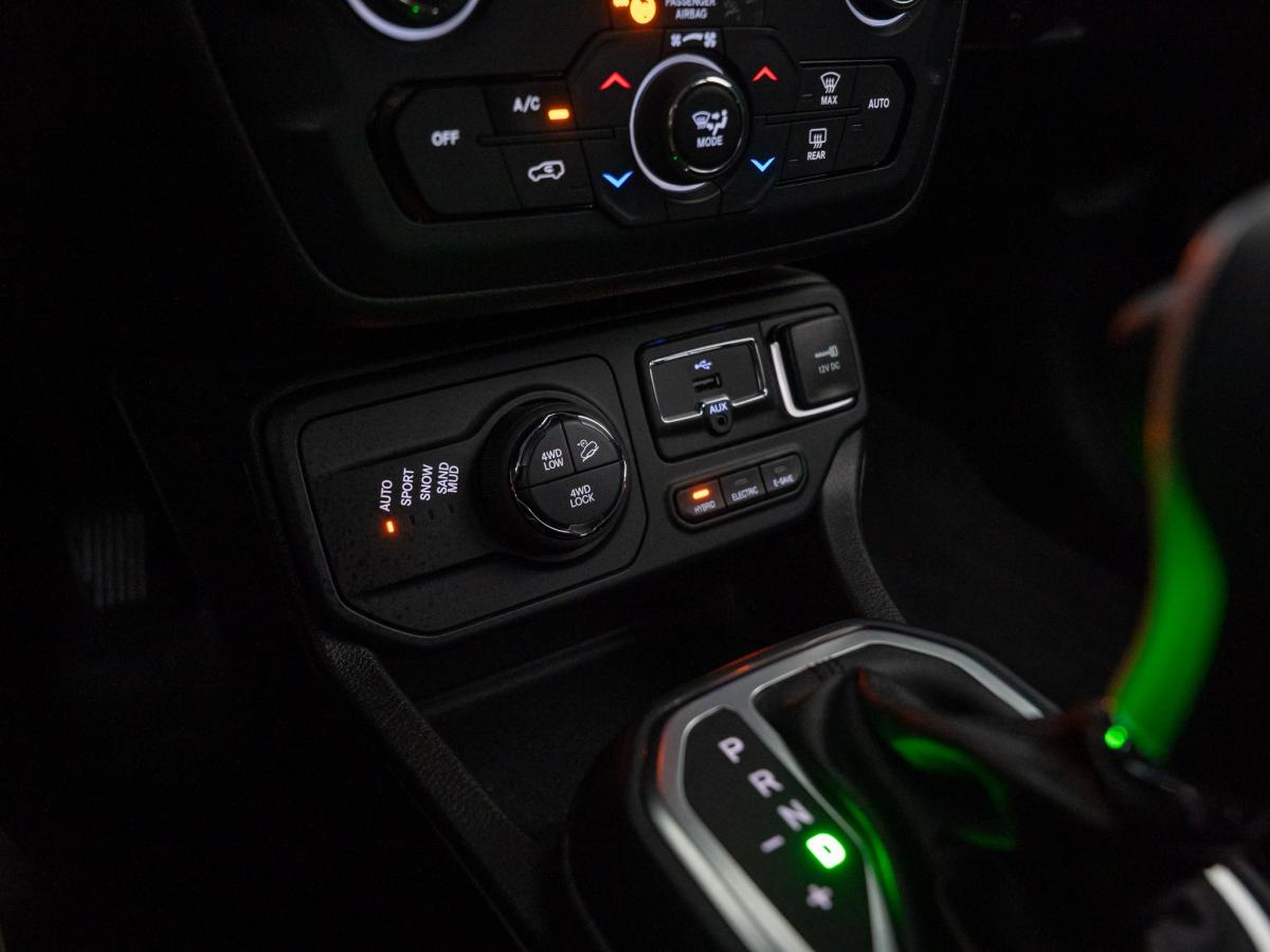 jeep-renegade-2022-hibrido-a-gasolina-1332cc