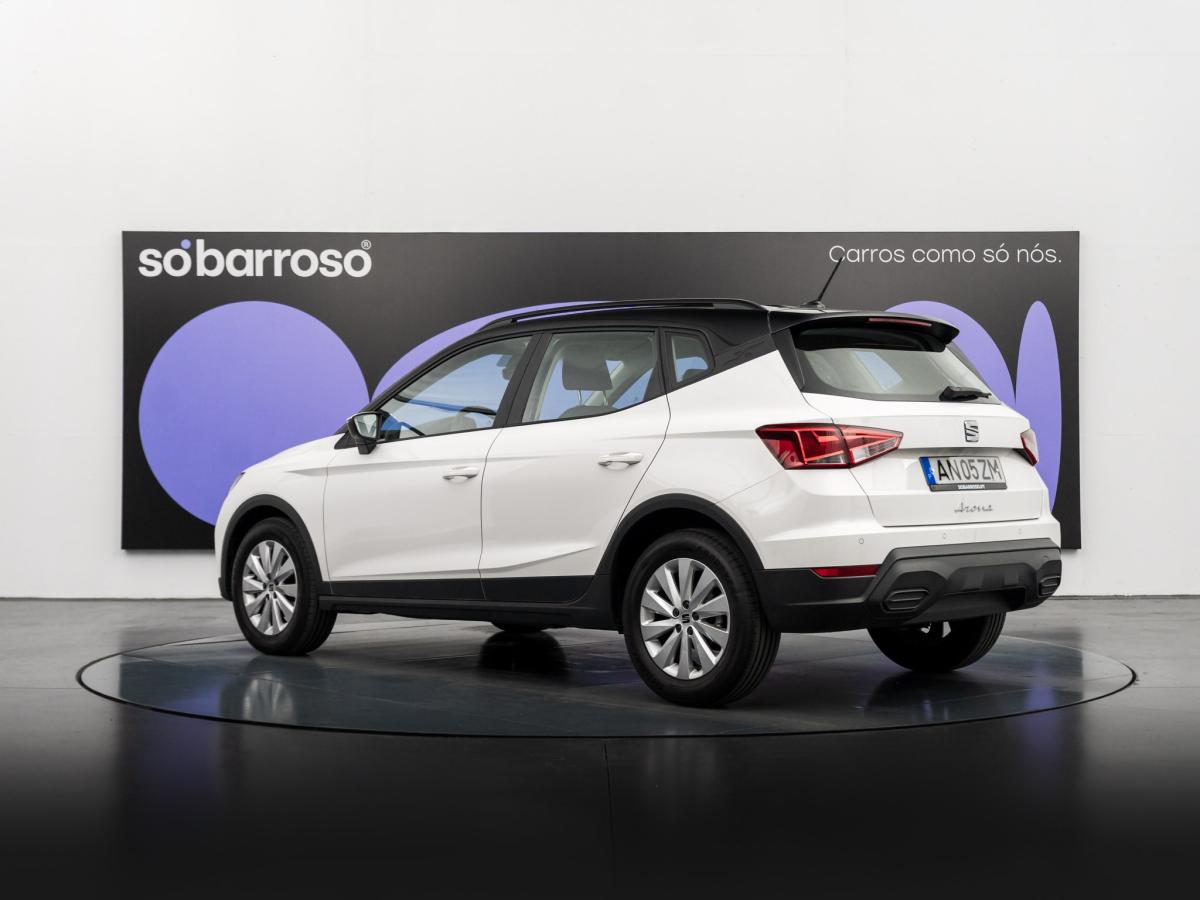 seat-arona-2022-gasolina-999cc