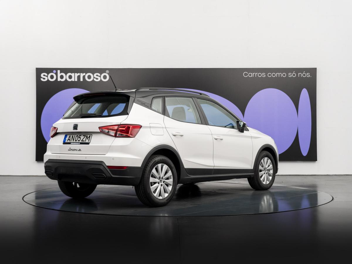 seat-arona-2022-gasolina-999cc