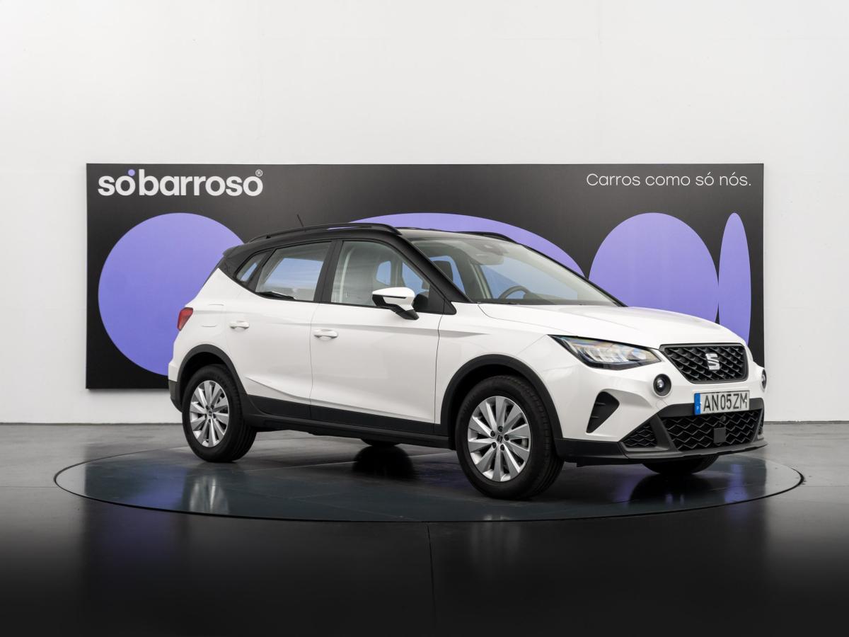 seat-arona-2022-gasolina-999cc