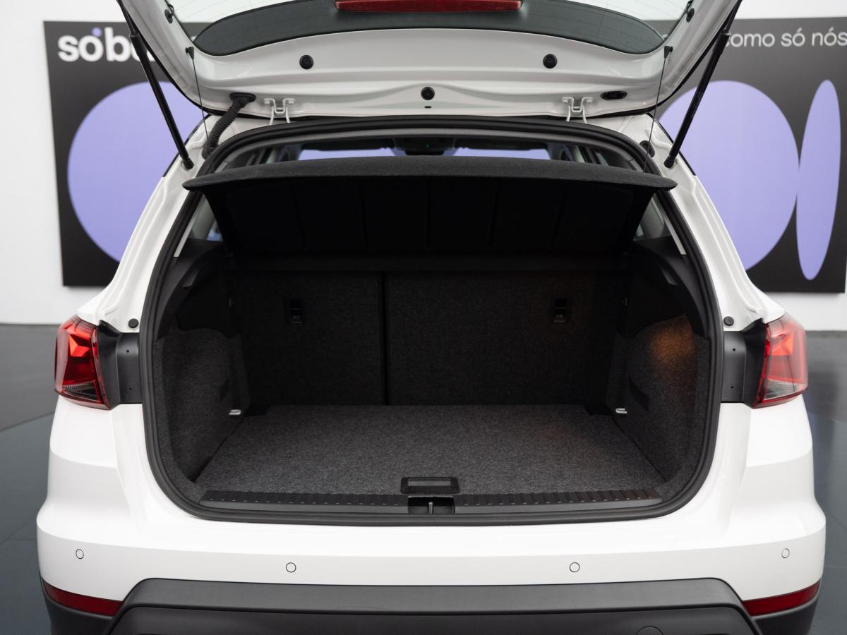seat-arona-2022-gasolina-999cc