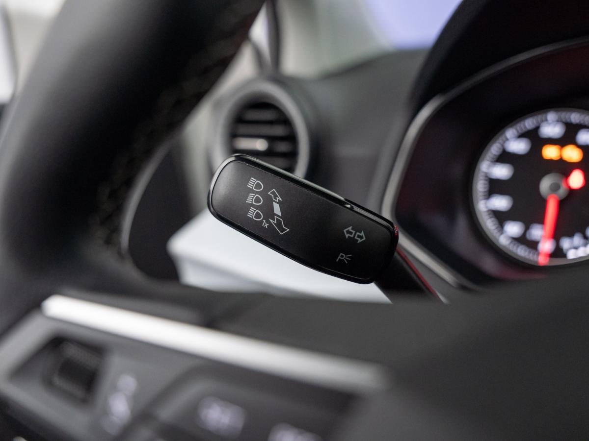 seat-arona-2022-gasolina-999cc