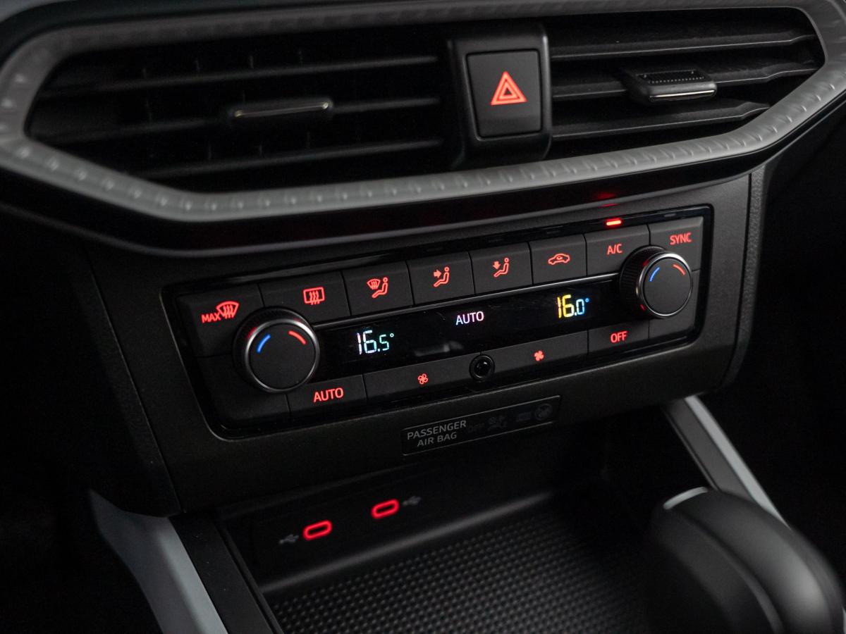 seat-arona-2022-gasolina-999cc