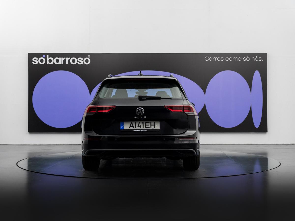 volkswagen-golf-variant-2021-diesel-1968cc