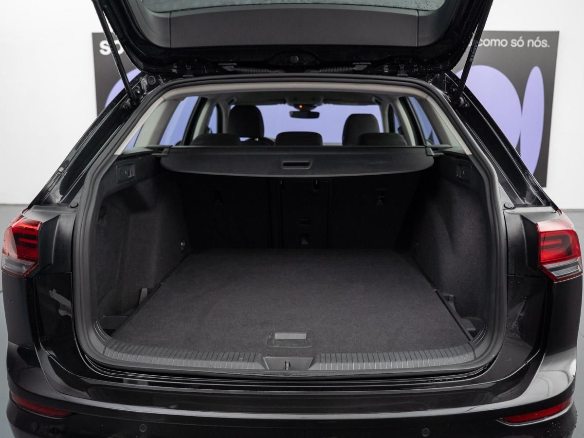 volkswagen-golf-variant-2021-diesel-1968cc