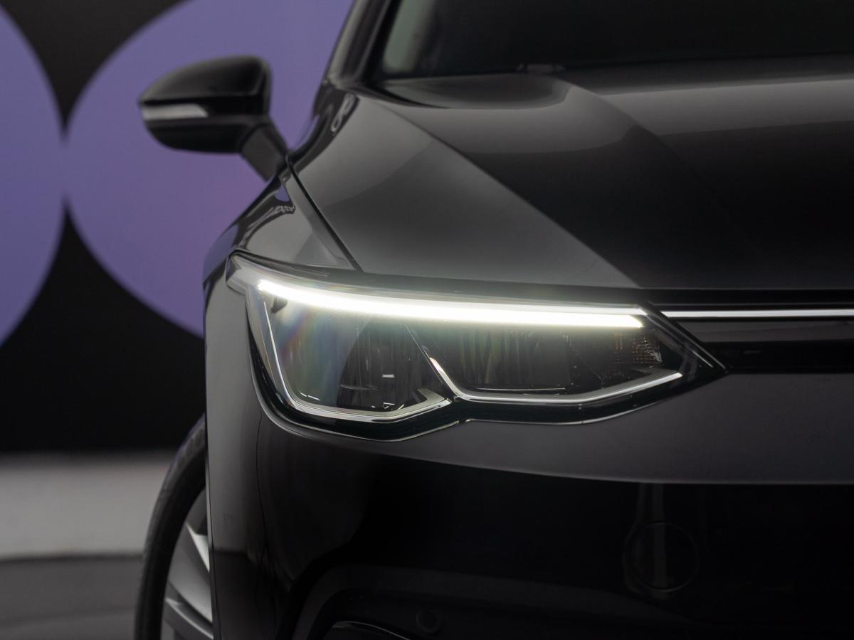 volkswagen-golf-variant-2021-diesel-1968cc