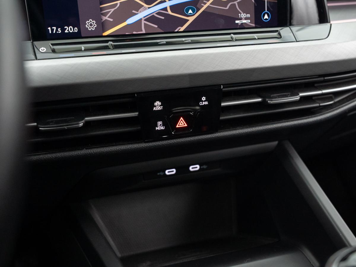 volkswagen-golf-variant-2021-diesel-1968cc
