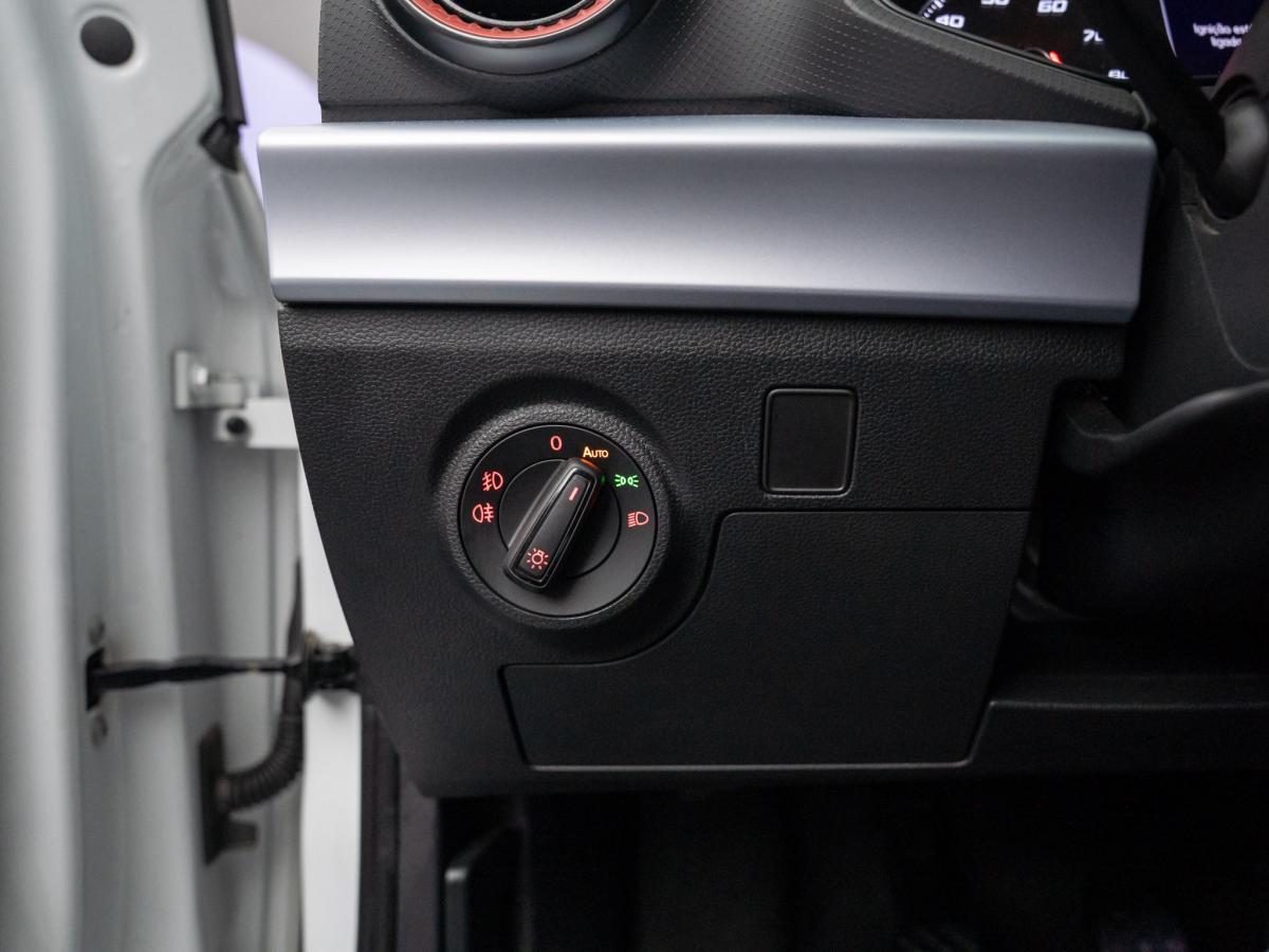 seat-ibiza-2022-gasolina-999cc