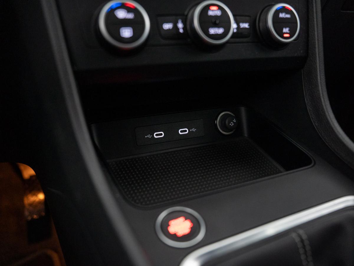 seat-ateca-2022-gasolina-999cc