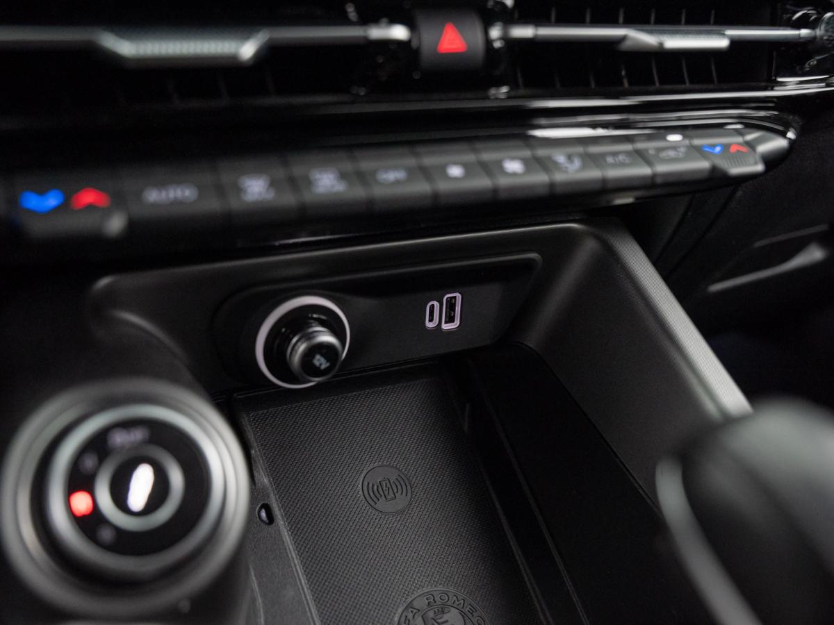 alfa-romeo-tonale-2023-hibrido-a-gasolina-1332cc