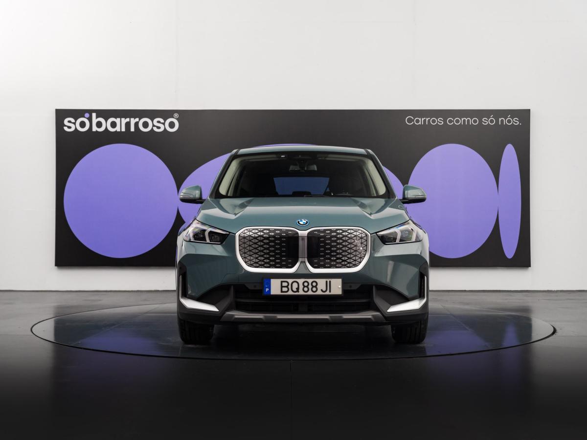 bmw-ix-2025-eletrico-500cc