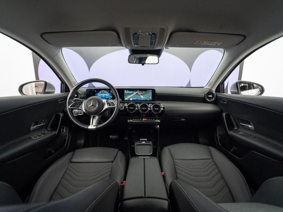 mercedes-benz-classe-a-2023-hibrido-a-gasolina-1332cc