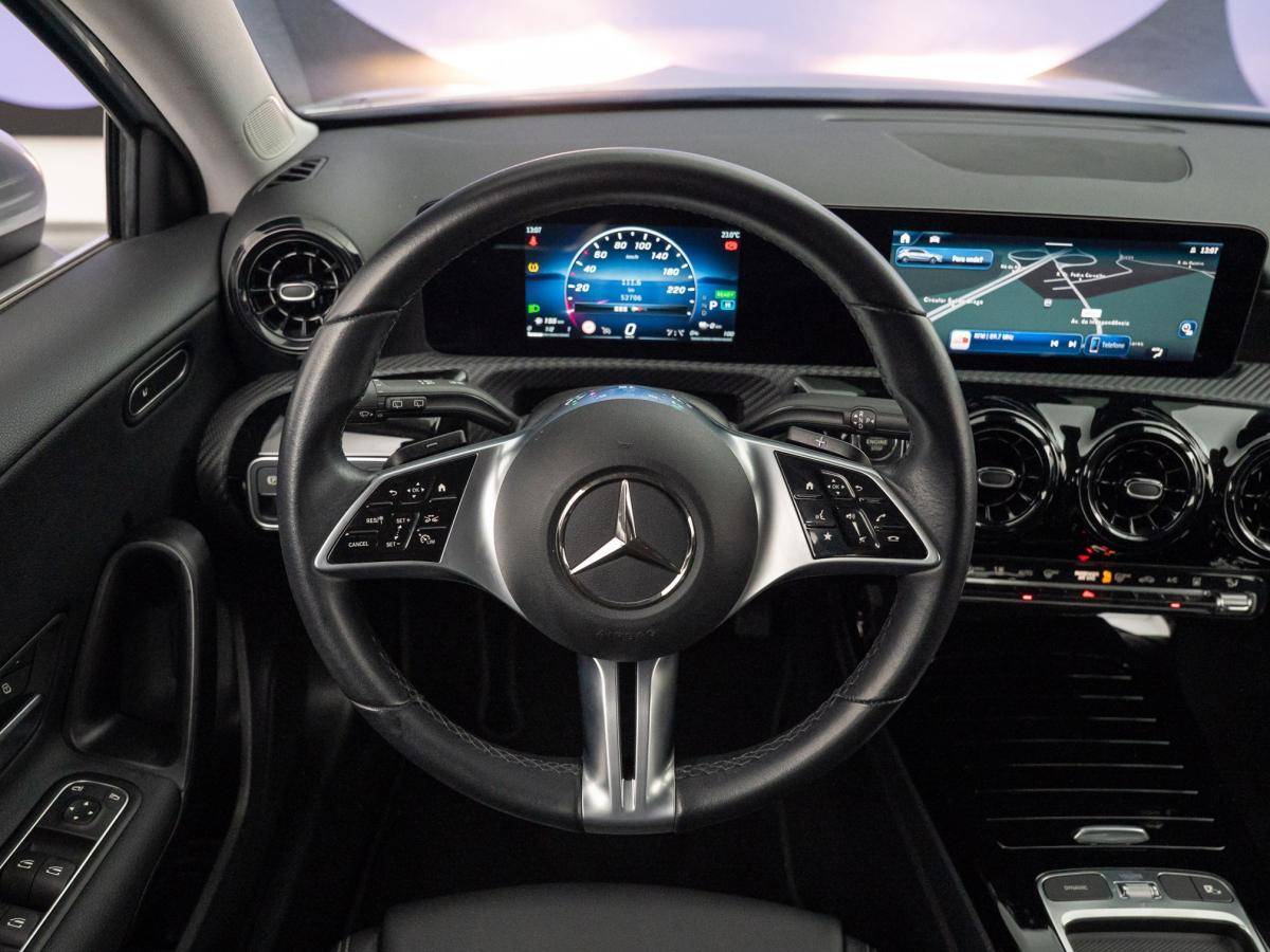 mercedes-benz-classe-a-2023-hibrido-a-gasolina-1332cc