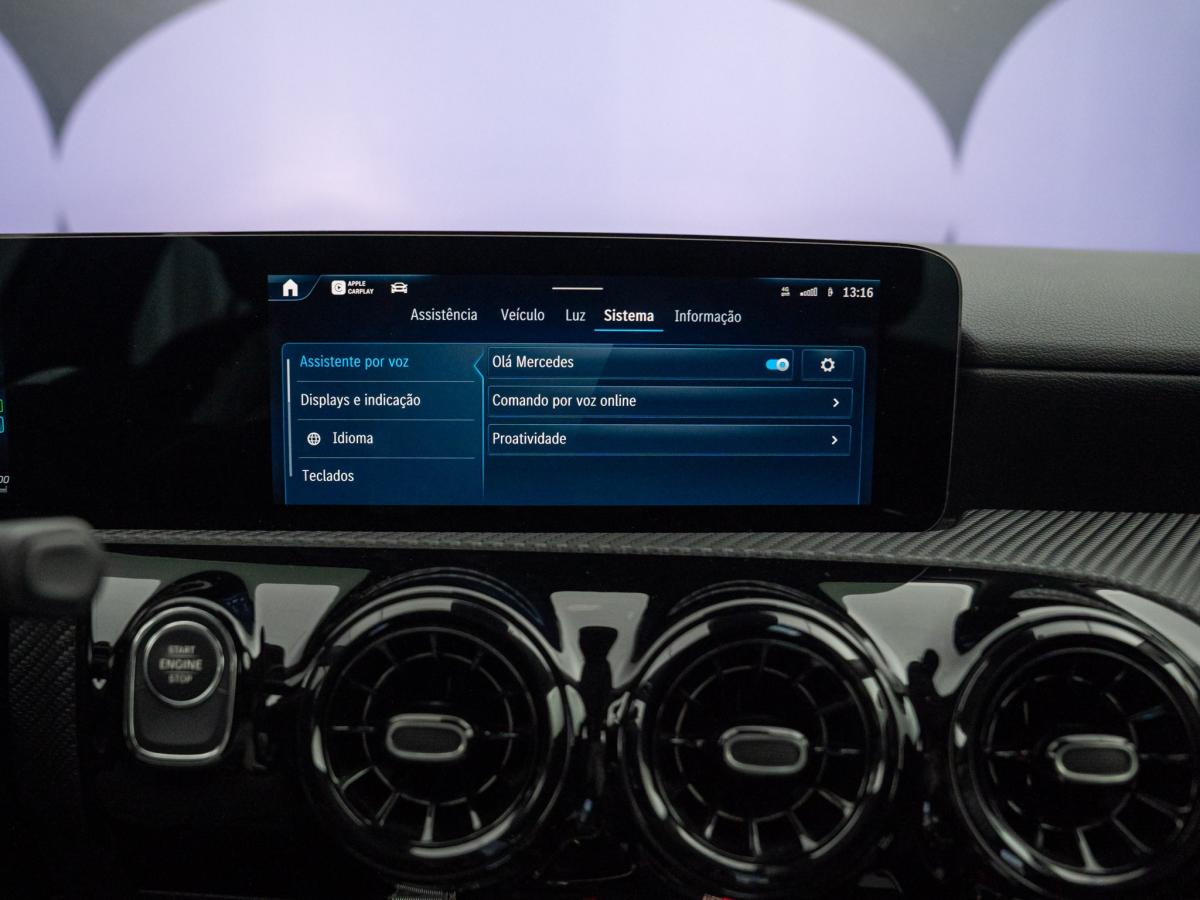 mercedes-benz-classe-a-2023-hibrido-a-gasolina-1332cc