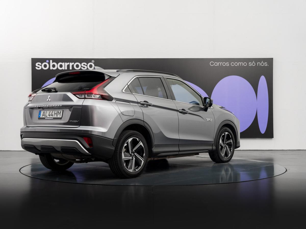 mitsubishi-eclipse-cross-2021-hibrido-a-gasolina-2360cc
