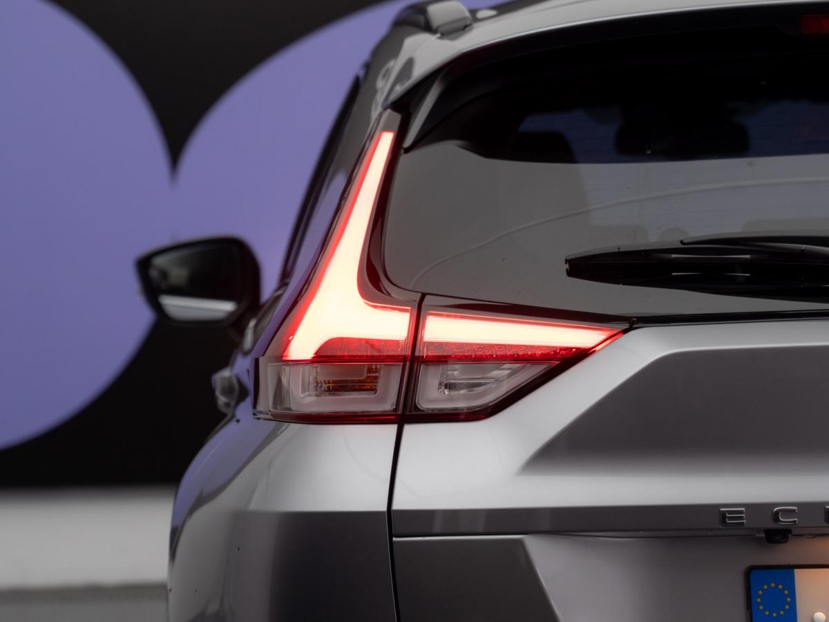 mitsubishi-eclipse-cross-2021-hibrido-a-gasolina-2360cc