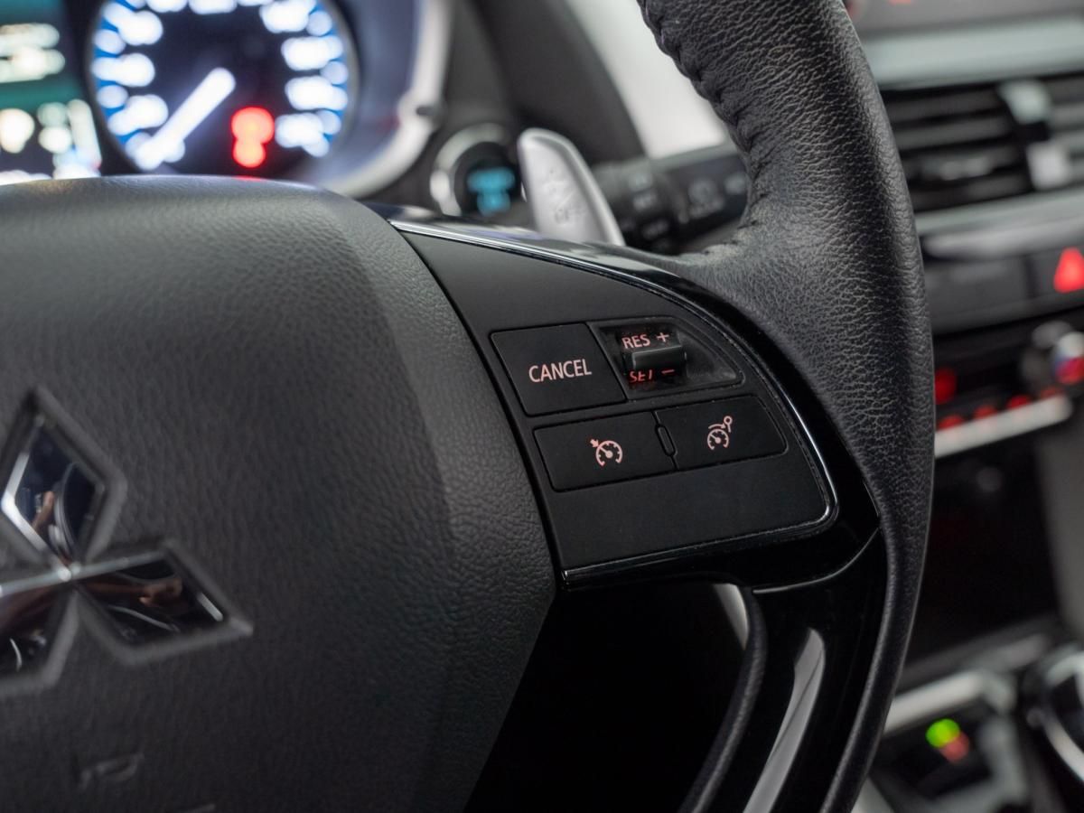 mitsubishi-eclipse-cross-2021-hibrido-a-gasolina-2360cc