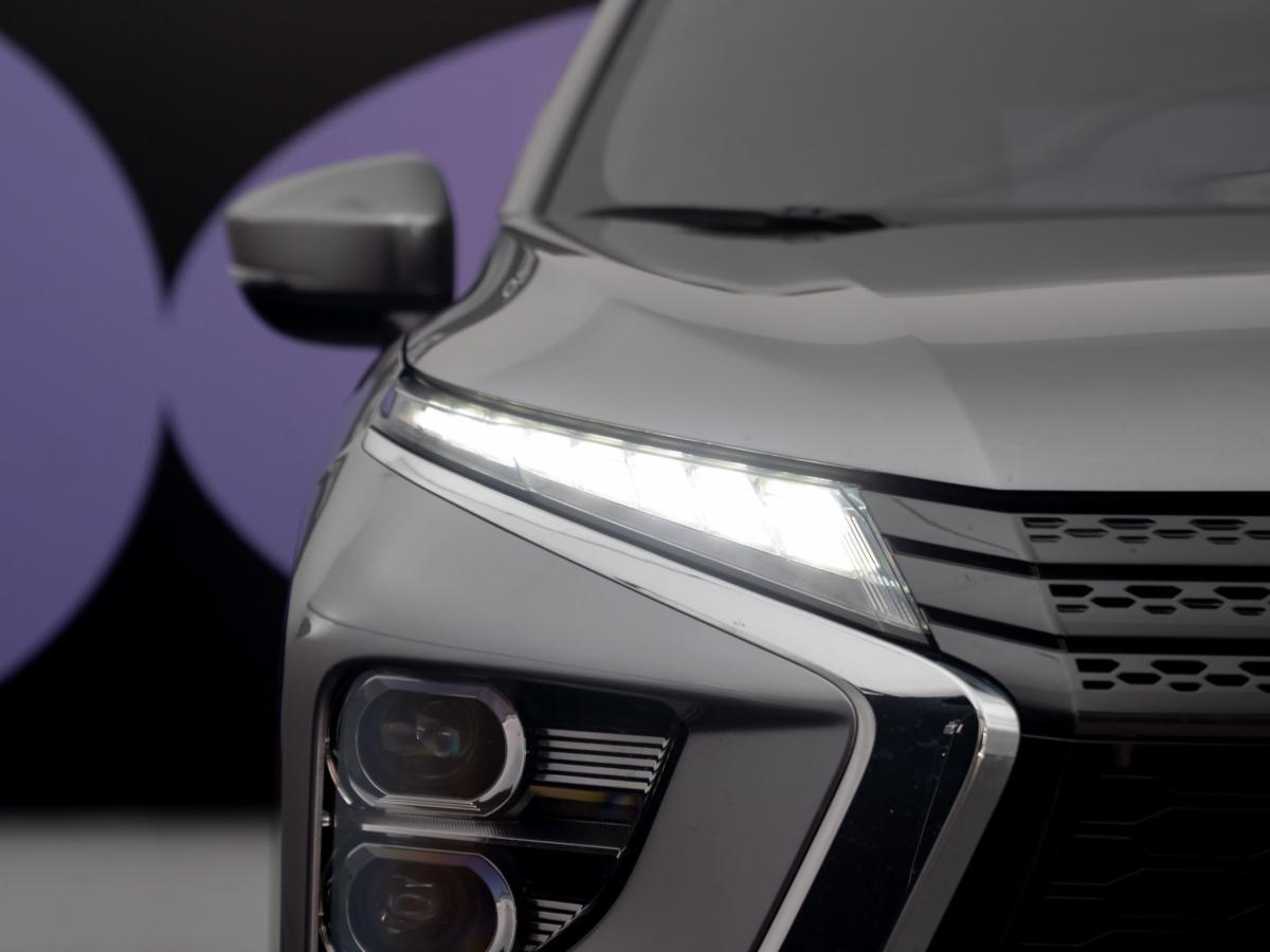 mitsubishi-eclipse-cross-2022-hibrido-a-gasolina-2360cc