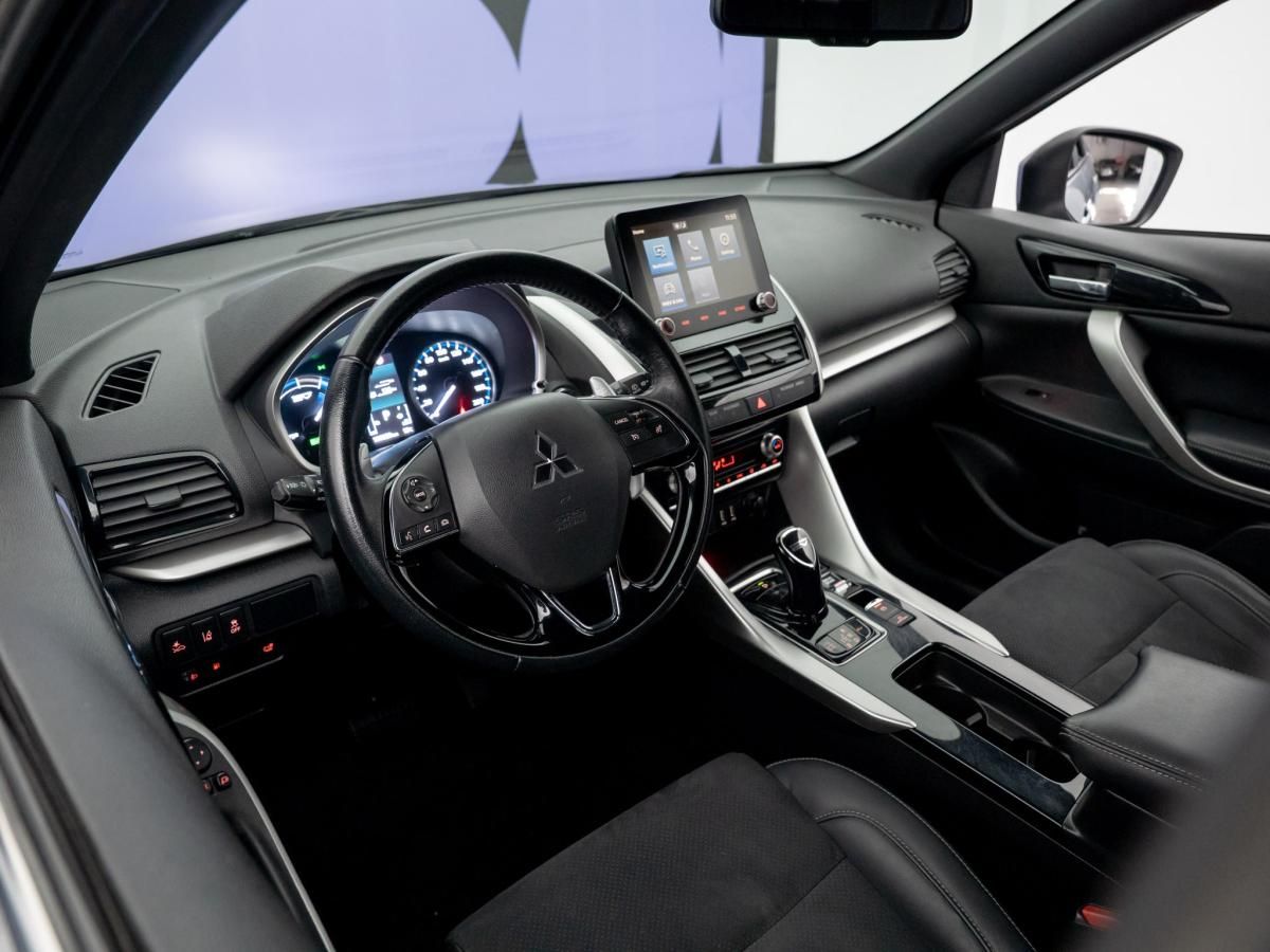 mitsubishi-eclipse-cross-2022-hibrido-a-gasolina-2360cc